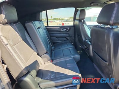 Zdjęcie 11 z 13 samochodu: 2021 CHEVROLET SUBURBAN C1500 RST VIN:1GNSCEKD3MR363625 - miniatura