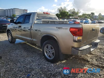 Drugie zdjęcie samochodu z przodu: 2010 TOYOTA TUNDRA DOUBLE CAB SR5 VIN:5TFRU5F14AX020723 - miniatura