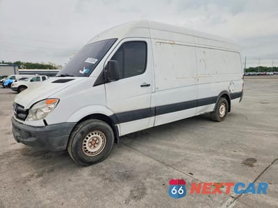 2012 MERCEDES BENZ SPRINTER 2500 DELIVERY VAN WD3PE8CB0C5688417 - główne zdjęcie licytacji z USA - miniatura