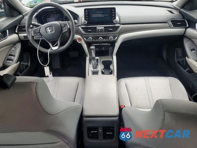 Zdjęcie 8 z 12 samochodu: 2018 HONDA ACCORD EX VIN:1HGCV1F44JA073884 - miniatura