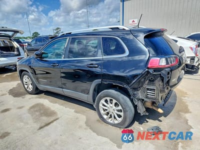 Drugie zdjęcie samochodu z przodu: 2019 JEEP CHEROKEE LATITUDE VIN:1C4PJLCB2KD206653 - miniatura