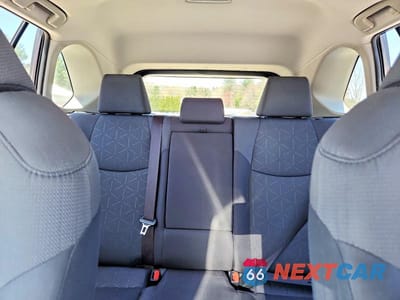 Zdjęcie 10 z 13 samochodu: 2019 TOYOTA RAV4 XLE VIN:JTMW1RFV1KD004276 - miniatura