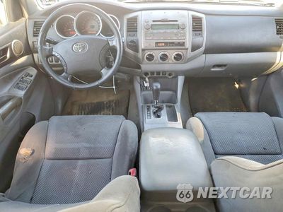 Zdjęcie 8 z 12 samochodu: 2009 TOYOTA TACOMA DOUBLE CAB LONG BED VIN:3TMMU52N89M014119 - miniatura