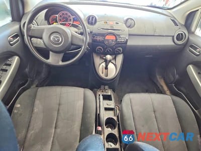 Zdjęcie 8 z 12 samochodu: 2014 MAZDA MAZDA2 SPORT VIN:JM1DE1KY0E0187839 - miniatura