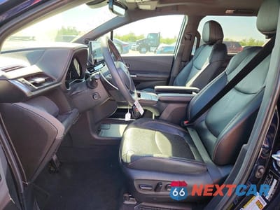 Zdjęcie 7 z 14 samochodu: 2024 TOYOTA SIENNA XSE VIN:5TDCRKEC5RS205874 - miniatura