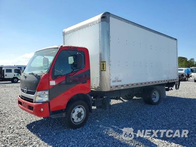 2017 HINO 195 BOX TRUCK JHHSDM2H4HK005092 - główne zdjęcie licytacji z USA - miniatura