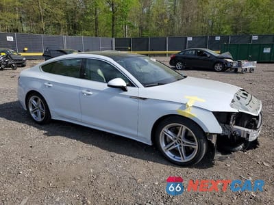 Czwarte zdjęcie samochodu z boku: 2021 AUDI A5 PREMIUM 45 VIN:WAUDACF57MA030385 - miniatura