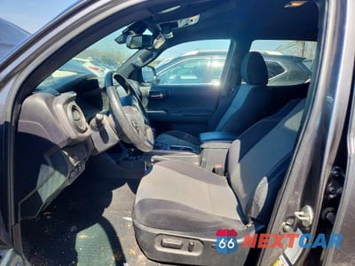 Zdjęcie 7 z 12 samochodu: 2021 TOYOTA TACOMA TRD SPORT VIN:3TYCZ5AN2MT009882 - miniatura