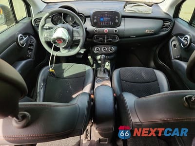 Zdjęcie 8 z 11 samochodu: 2018 FIAT 500X TREKKING VIN:ZFBCFXCB6JP667488 - miniatura