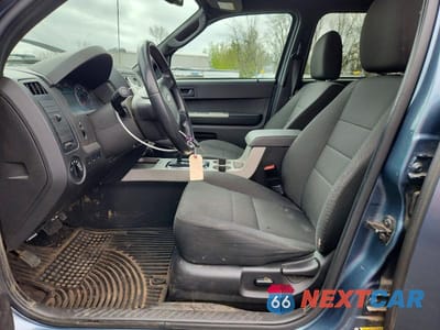 Zdjęcie 7 z 12 samochodu: 2010 FORD ESCAPE XLT VIN:1FMCU9DG8AKC96299 - miniatura