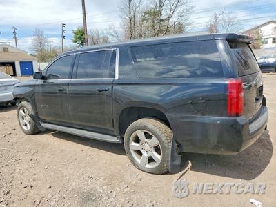 Drugie zdjęcie samochodu z przodu: 2017 CHEVROLET SUBURBAN K1500 LT VIN:1GNSKHKC3HR172126 - miniatura