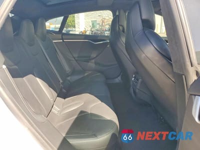 Zdjęcie 10 z 12 samochodu: 2017 TESLA MODEL S VIN:5YJSA1E16HF196150 - miniatura