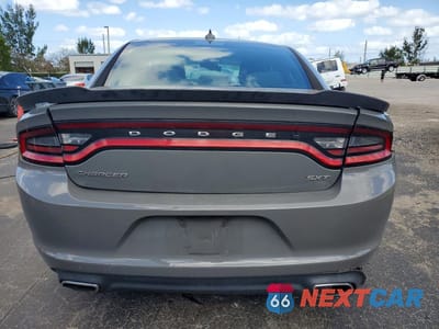 Zdjęcie 6 z 12 samochodu: 2017 DODGE CHARGER SXT VIN:2C3CDXHG7HH621064 - miniatura