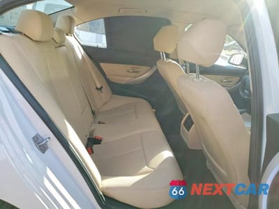 Zdjęcie 10 z 12 samochodu: 2018 BMW 320 XI VIN:WBA8E5G58JNU47311 - miniatura