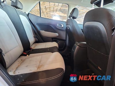 Zdjęcie 11 z 14 samochodu: 2021 HYUNDAI VENUE SEL VIN:KMHRC8A36MU071090 - miniatura