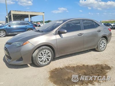 2018 TOYOTA COROLLA LE 2T1BURHEXJC029515 - główne zdjęcie licytacji z USA - miniatura