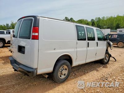 Trzecie zdjęcie samochodu z tyłu: 2017 CHEVROLET EXPRESS G2500 VIN:1GCWGAFF5H1346431 - miniatura