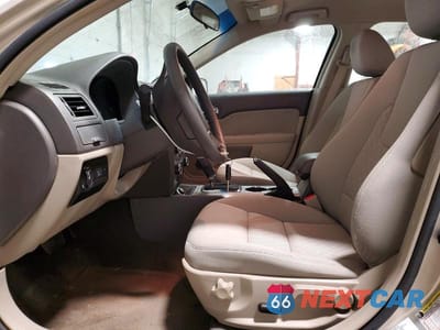 Zdjęcie 7 z 11 samochodu: 2010 FORD FUSION SE VIN:3FAHP0HG3AR311008 - miniatura