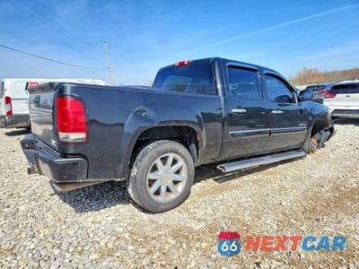 Trzecie zdjęcie samochodu z tyłu: 2011 GMC SIERRA K1500 DENALI VIN:3GTP2XE20BG288306 - miniatura