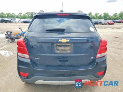 Zdjęcie 6 z 13 samochodu: 2018 CHEVROLET TRAX 1LT VIN:3GNCJLSBXJL271427 - miniatura