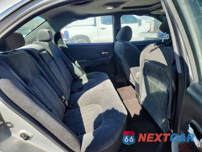 Zdjęcie 10 z 12 samochodu: 2005 HYUNDAI SONATA GLS VIN:KMHWF35H25A110845 - miniatura