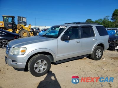 2010 FORD EXPLORER XLT 1FMEU7DE7AUA30577 - główne zdjęcie licytacji z USA - miniatura