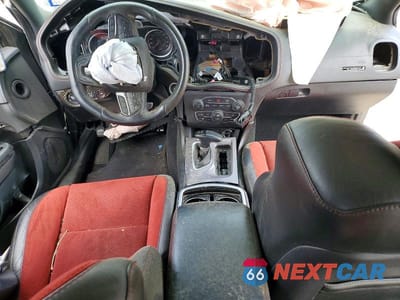 Zdjęcie 8 z 12 samochodu: 2023 DODGE CHARGER SCAT PACK VIN:2C3CDXGJ5PH556887 - miniatura