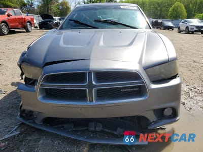 Piąte zdjęcie samochodu w środku: 2011 DODGE CHARGER VIN:2B3CL3CG2BH554543 - miniatura