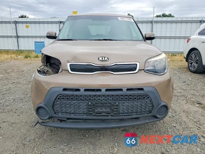Piąte zdjęcie samochodu w środku: 2014 KIA SOUL + VIN:KNDJP3A52E7048321 - miniatura