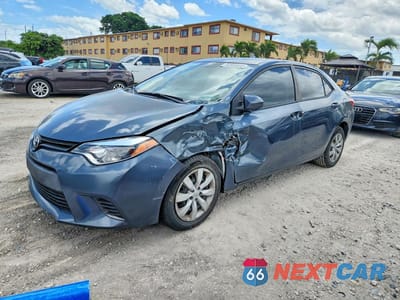 2015 TOYOTA COROLLA LE 2T1BURHE5FC303582 - główne zdjęcie licytacji z USA - miniatura