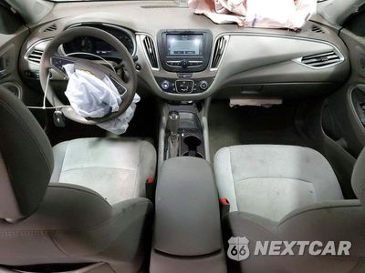 Zdjęcie 8 z 13 samochodu: 2017 CHEVROLET MALIBU LS VIN:1G1ZC5ST0HF215155 - miniatura