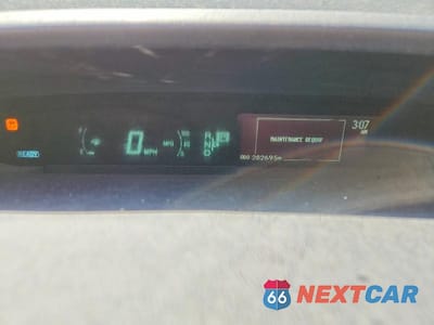 Zdjęcie 9 z 12 samochodu: 2015 TOYOTA PRIUS TWO VIN:JTDKN3DU7F0478756 - miniatura