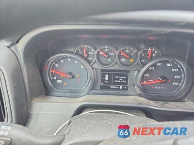 Zdjęcie 9 z 12 samochodu: 2021 CHEVROLET SILVERADO C2500 HEAVY DUTY VIN:1GB5WLE79MF289284 - miniatura