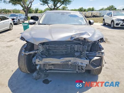 Piąte zdjęcie samochodu w środku: 2021 JAGUAR F-PACE S VIN:SADCJ2EU1MA664653 - miniatura