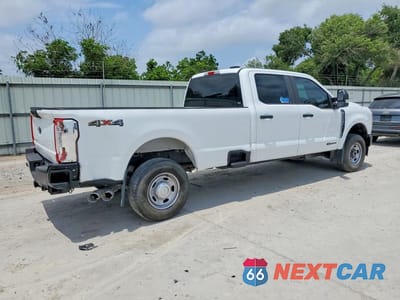 Trzecie zdjęcie samochodu z tyłu: 2024 FORD F250 SUPER DUTY VIN:1FT7W2BT3REC94672 - miniatura