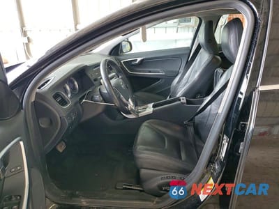 Zdjęcie 7 z 11 samochodu: 2012 VOLVO S60 T5 VIN:YV1622FS7C2053824 - miniatura