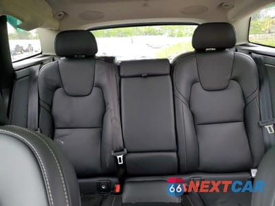 Zdjęcie 10 z 13 samochodu: 2026 VOLVO XC60 ULTRA VIN:YV4M12RM7T1422570 - miniatura