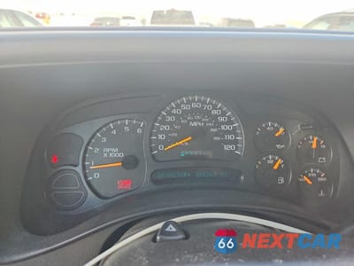 Zdjęcie 9 z 13 samochodu: 2004 CHEVROLET TAHOE K1500 VIN:1GNEK13Z04J307174 - miniatura