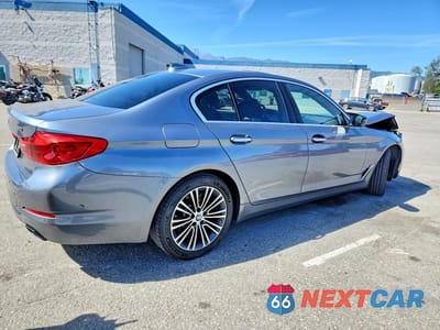 Trzecie zdjęcie samochodu z tyłu: 2017 BMW 540 XI VIN:WBAJE7C34HG887476 - miniatura