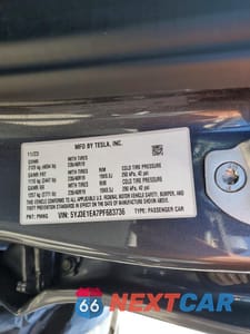Zdjęcie 12 z 12 samochodu: 2023 TESLA MODEL 3 VIN:5YJ3E1EA7PF683736 - miniatura