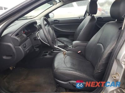 Zdjęcie 7 z 12 samochodu: 2005 CHRYSLER SEBRING VIN:1C3EL46XX5N560227 - miniatura