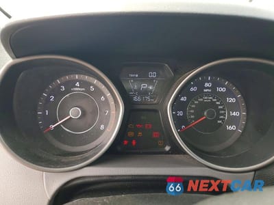 Zdjęcie 9 z 12 samochodu: 2016 HYUNDAI ELANTRA SE VIN:5NPDH4AE7GH752514 - miniatura