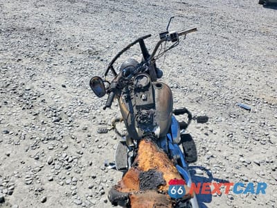 Zdjęcie 6 z 8 samochodu: 2006 HARLEY-DAVIDSON FLSTCI VIN:1HD1BWB196Y028797 - miniatura