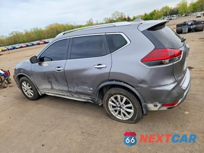 Drugie zdjęcie samochodu z przodu: 2018 NISSAN ROGUE SV VIN:KNMAT2MT5JP607189 - miniatura