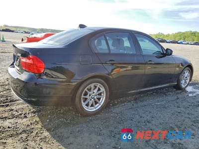 Trzecie zdjęcie samochodu z tyłu: 2010 BMW 328 I VIN:WBAPH7G54ANM48860 - miniatura