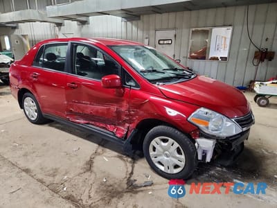 Czwarte zdjęcie samochodu z boku: 2011 NISSAN VERSA 1.8 S VIN:3N1BC1AP5BL449720 - miniatura
