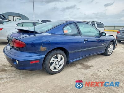 Trzecie zdjęcie samochodu z tyłu: 2002 PONTIAC SUNFIRE SE VIN:1G2JB124627212517 - miniatura