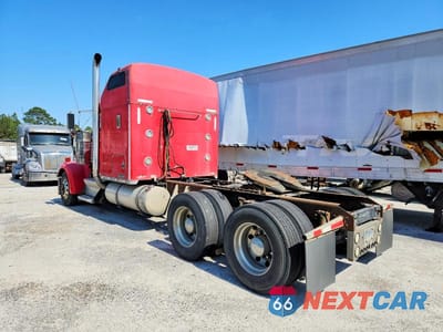 Trzecie zdjęcie samochodu z tyłu: 2006 KENWORTH CONSTRUCTION W900 VIN:1XKWDB9X06J106885 - miniatura