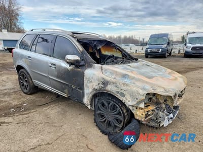 Czwarte zdjęcie samochodu z boku: 2013 VOLVO XC90 3.2 VIN:YV4952CY4D1633846 - miniatura