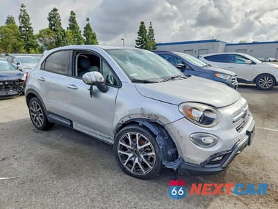 Czwarte zdjęcie samochodu z boku: 2016 FIAT 500X TREKKING PLUS VIN:ZFBCFXET8GP385173 - miniatura